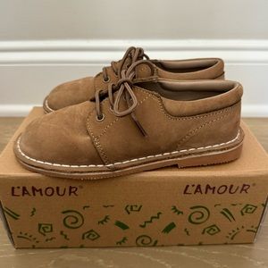 Like new L’Amour Khaki Shoes Toddler Size 12